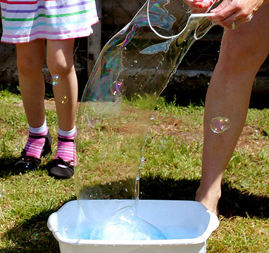 Summer Craft: Backyard Bubbles