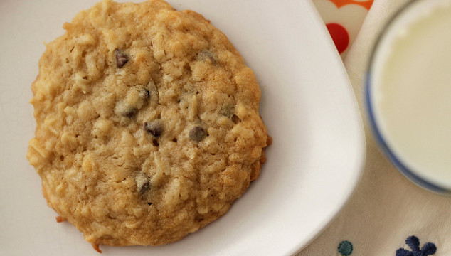 Chewy Coconut and Chocolate Chip Cookies